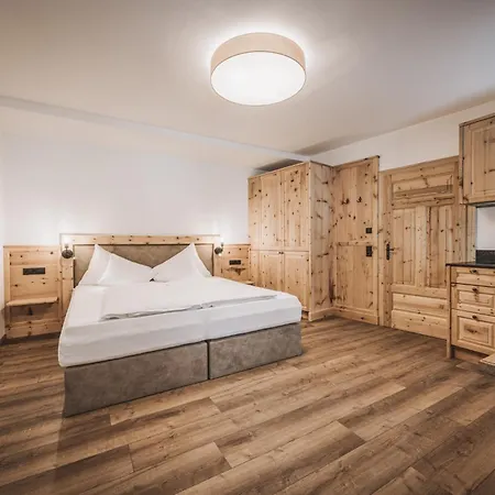 Dorfbahn Apartmán *